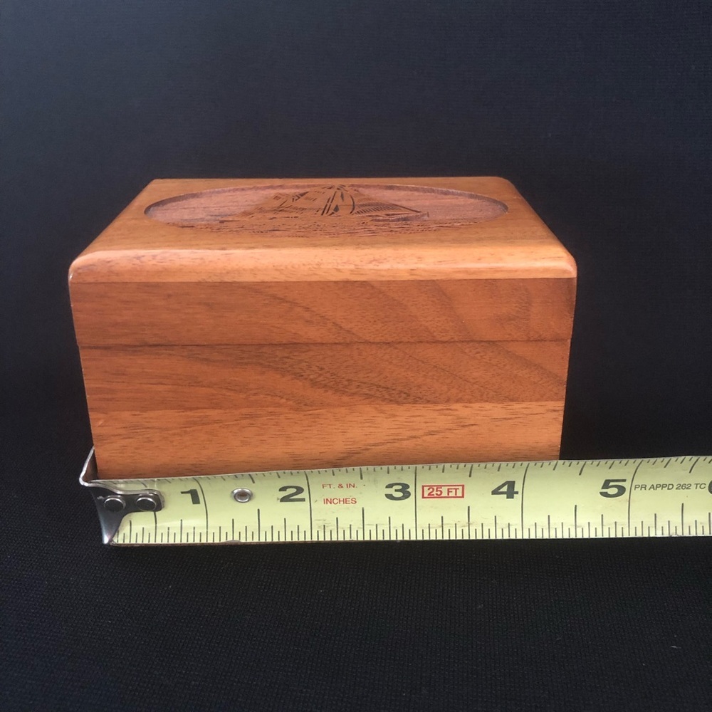 Vintage Lasercraft Walnut Oak Box Ship Sail Business Card Holder Trinket Box - Picture 7 of 11
